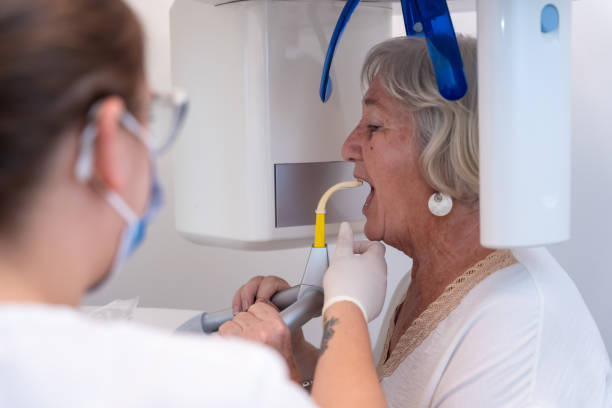Best Emergency Care for Gum Disease in West End, NY